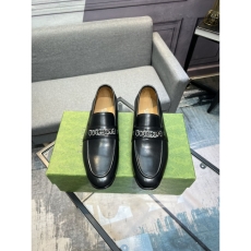 Gucci Leather Shoes